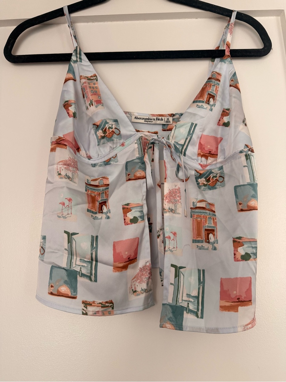 Abercrombie & Fitch Pastel Scenic Print Satin Cami in Light Blue, Pink & Teal XS